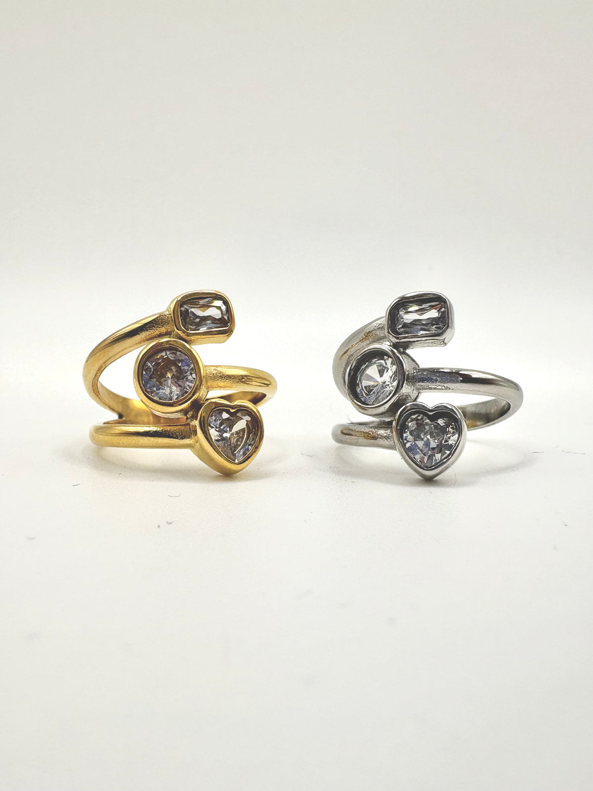 Olivia Bezel Ring | Waterproof Jewellery | Monday's Child

