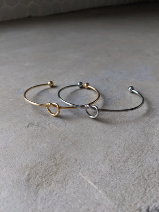 Love Knot Bangle | Mondays Child | Waterproof - Sustainable Jewellery 
